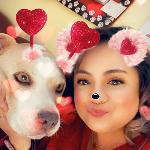 Meet your Posher, Leslie - Picture 1 of 1